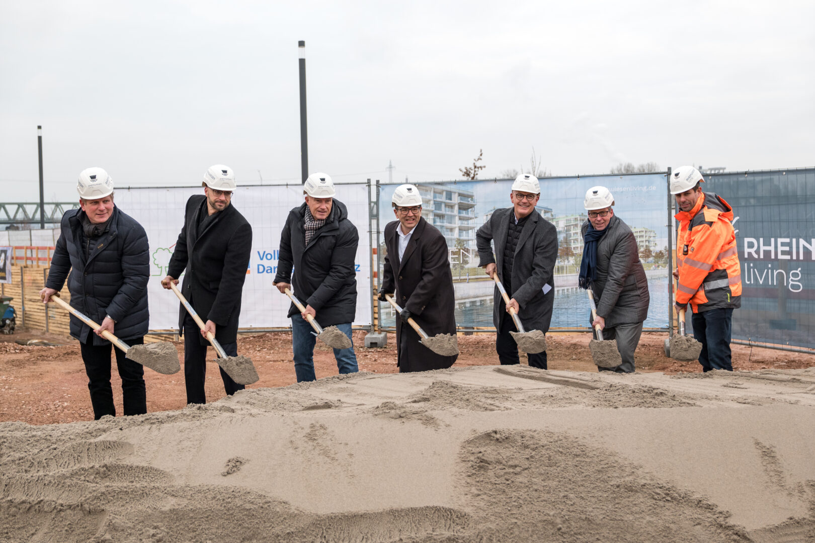 Rheinwiesen_Spatenstich_12_2025-29